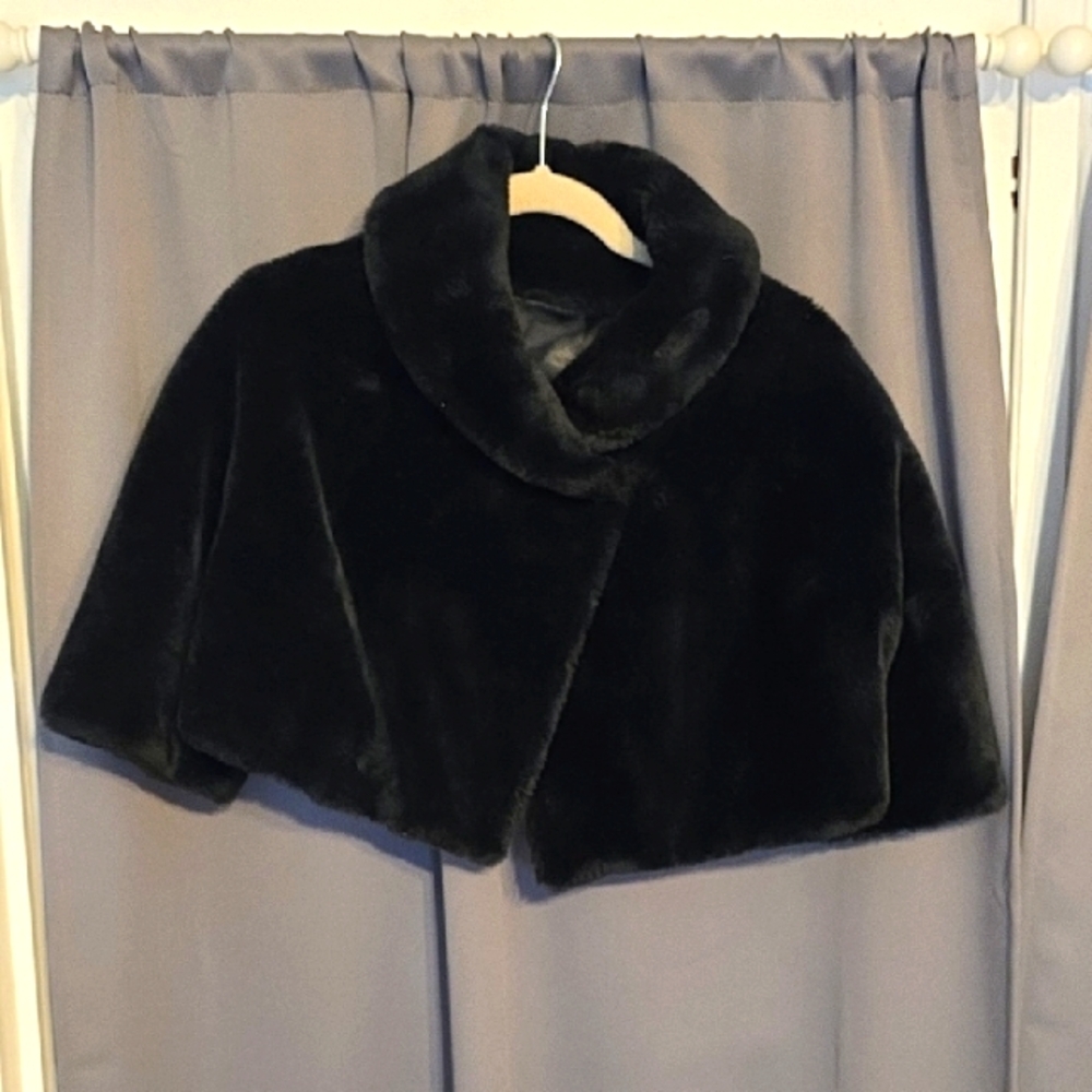 VTG Borgana Deluxe‎ Women's Fur?Cape Style Cropped Coat Glamourous USA Sz M? EUC